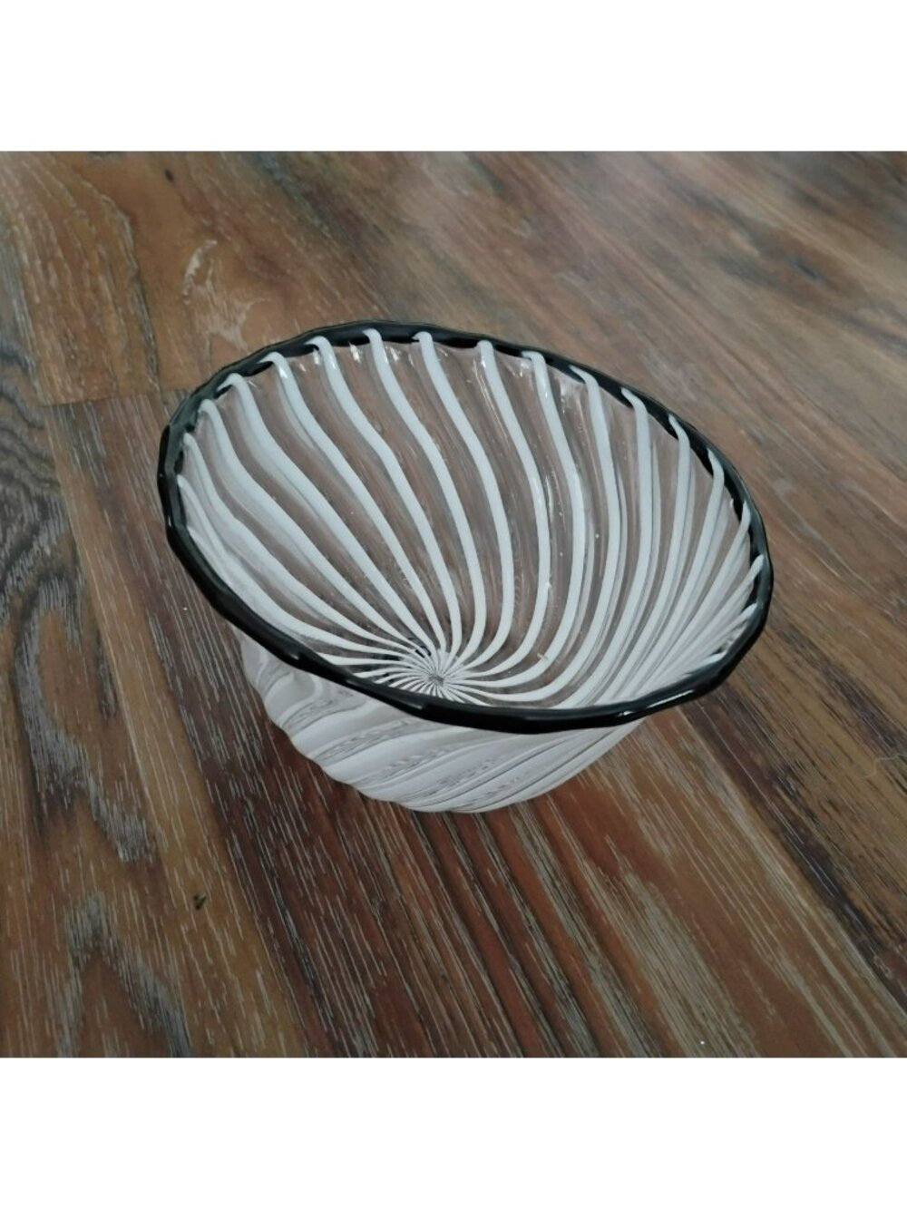 Murano Style Art Glass Bowl Black White Swirl Ribbon Mezza Filigrana 6" Vintage